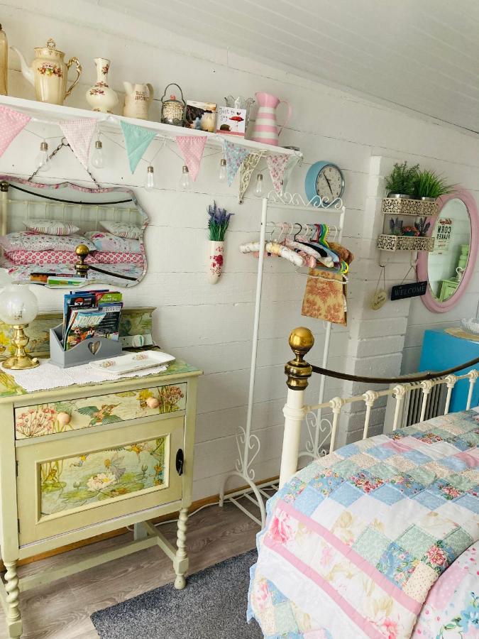 Vila Shabby Shack Near Charlestown & The Eden Project St Austell Exteriér fotografie